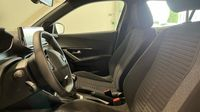 Peugeot 2008 1.2 PureTech 100ch S&S Active — photo 12