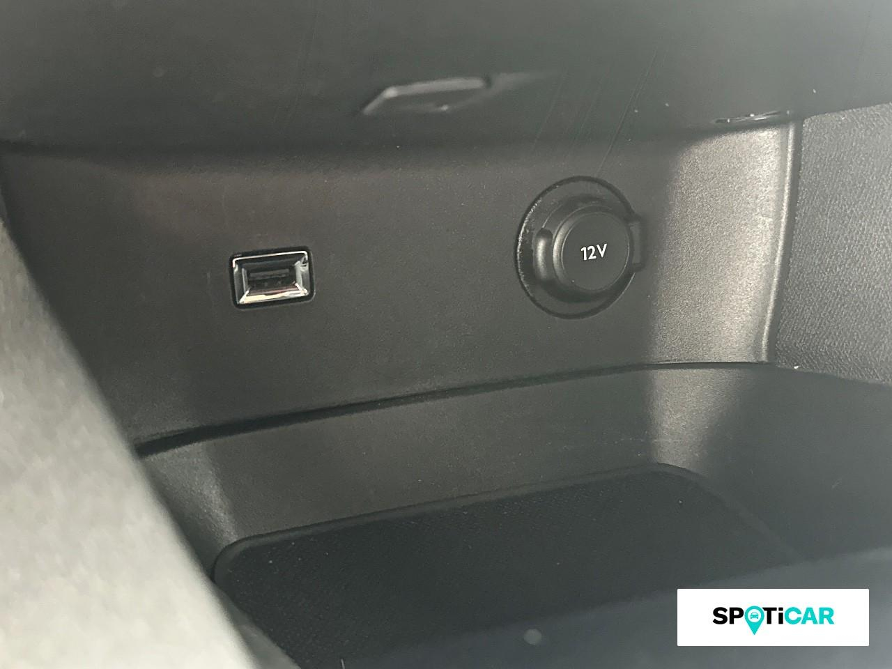 Peugeot 3008 1.2 puretech 130ch s&s gt — photo 19