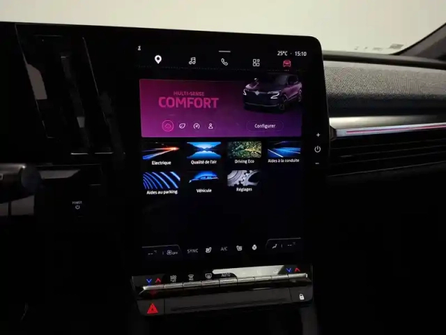 Renault Megane e-tech ev60 220 ch super charge — photo 44