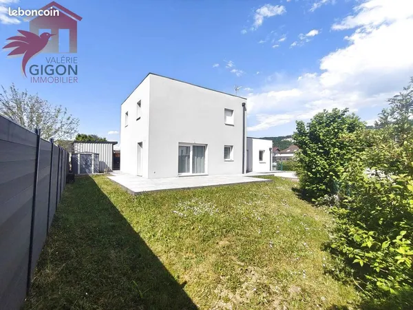 Maison 6 pièces 110 m²