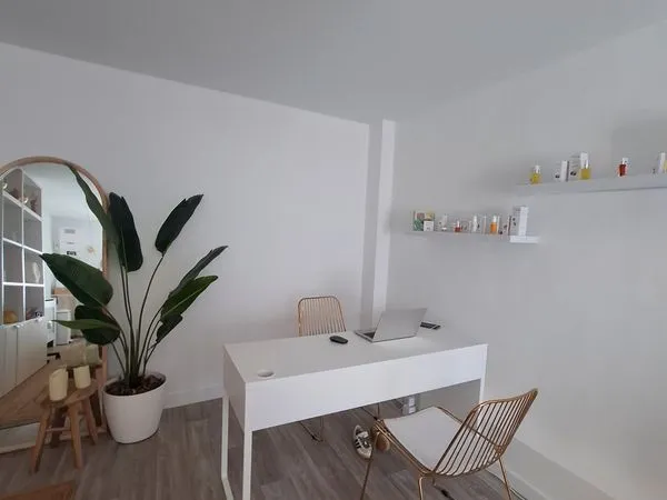 Local professionnel 35 m² - Idéal esthétique / paramédical