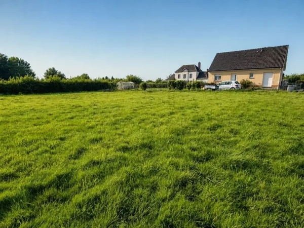 Terrain 1000 m²
