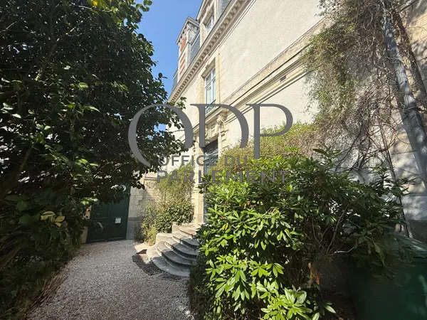 Appartement 4 pièces 139 m²
