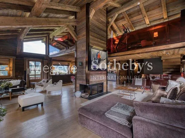 Chalet 7 pièces 400 m²