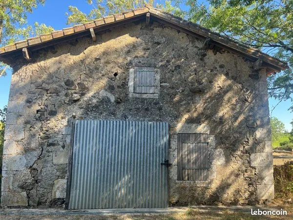 Grange en pierre STOCKAGE uniquement