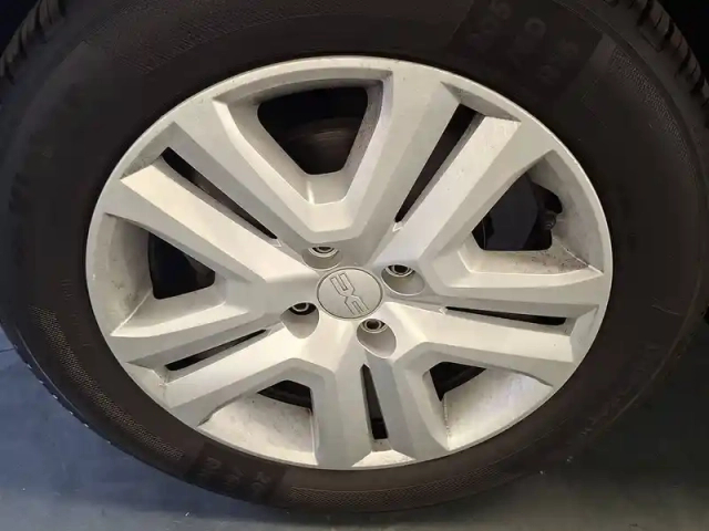 Dacia Sandero tce 90 — photo 15