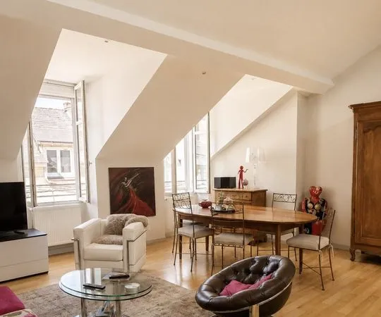 Appartement 4 pièces 94 m²