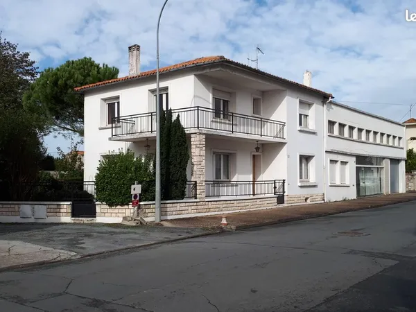 Maison - 6 pièces - 136 m2