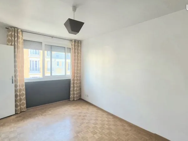 Studio 1 pièce 24 m²