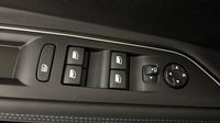 Peugeot 3008 HYBRID 225ch Allure Pack e-EAT8 — photo 27