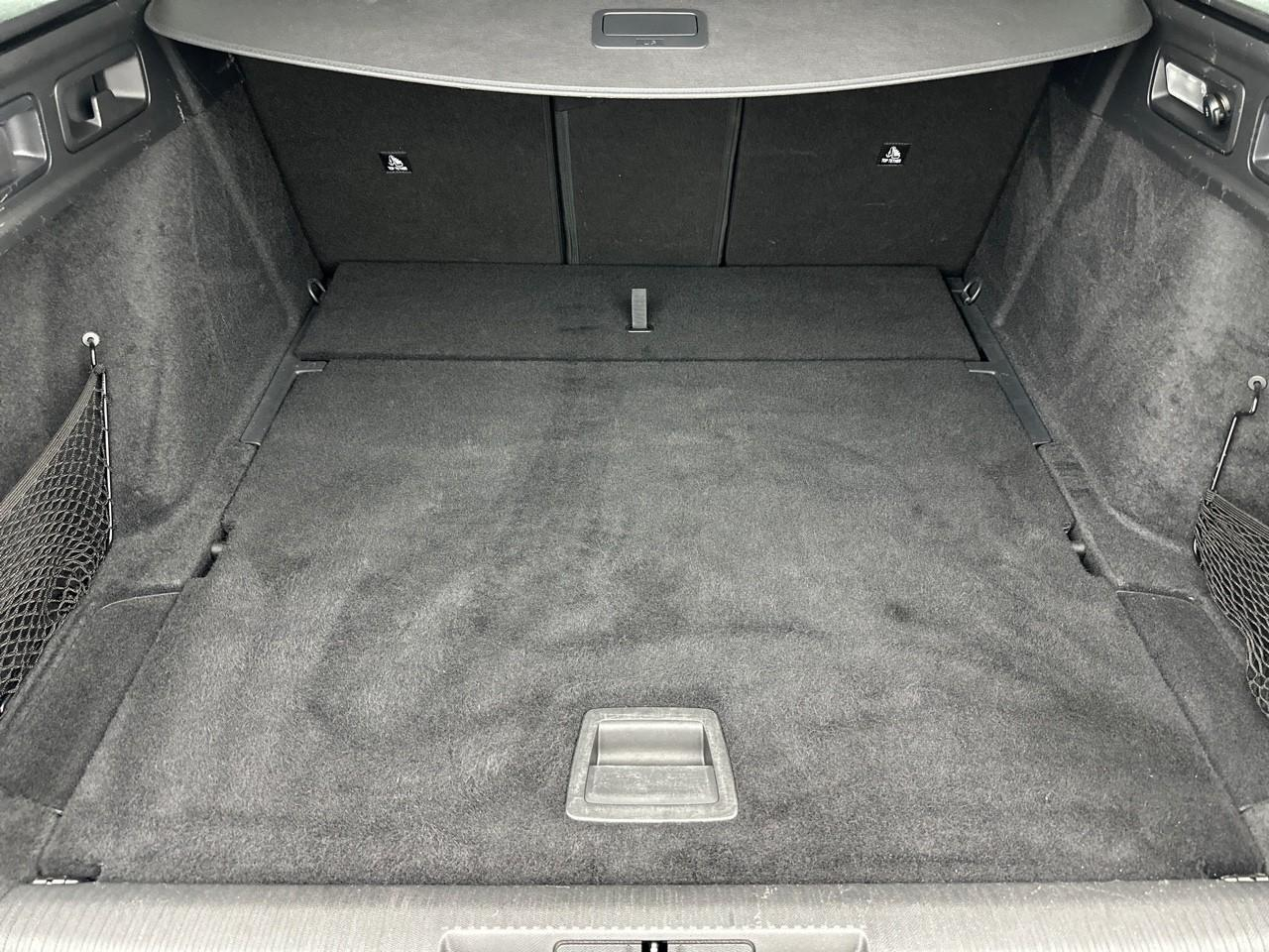 Peugeot 308 sw bluehdi 130ch s&s eat8 allure pack — photo 6