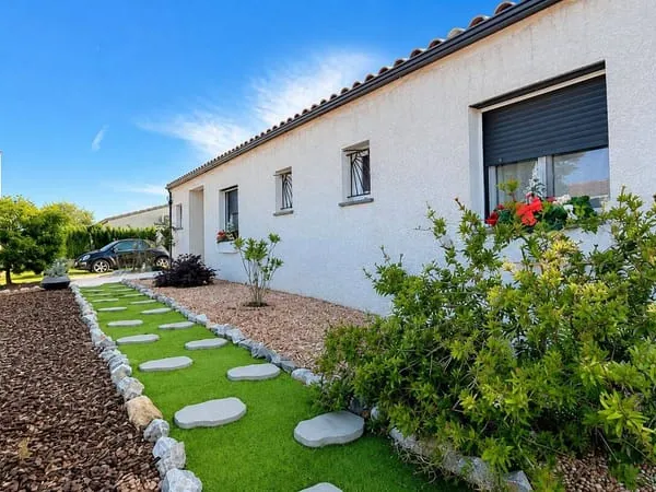 Maison de plain-pied 5 pièces 110 m²