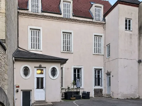 Appartement duplex Centre ville avec parking