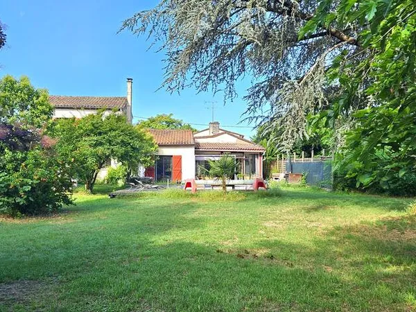 Maison 6 pièces 185 m²