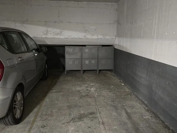 Parking moto