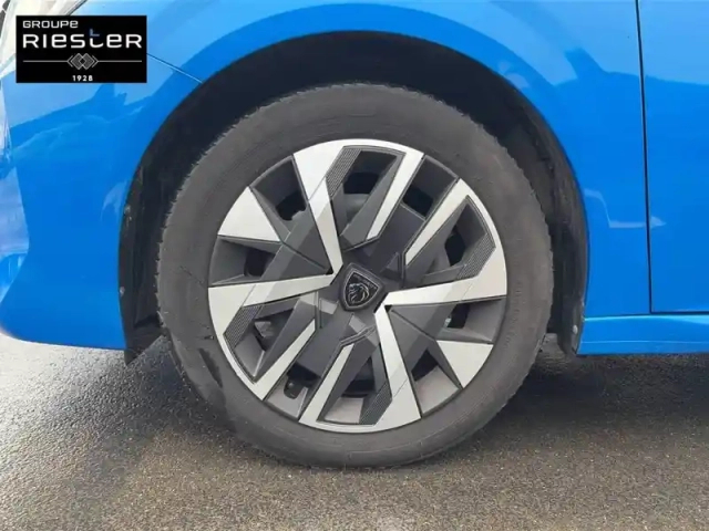 Peugeot 208 puretech 75 s&amp;s bvm5 — photo 32