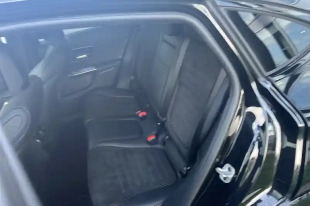 Mercedes Glc coupe 300 de 9g-tronic 4matic — photo 33