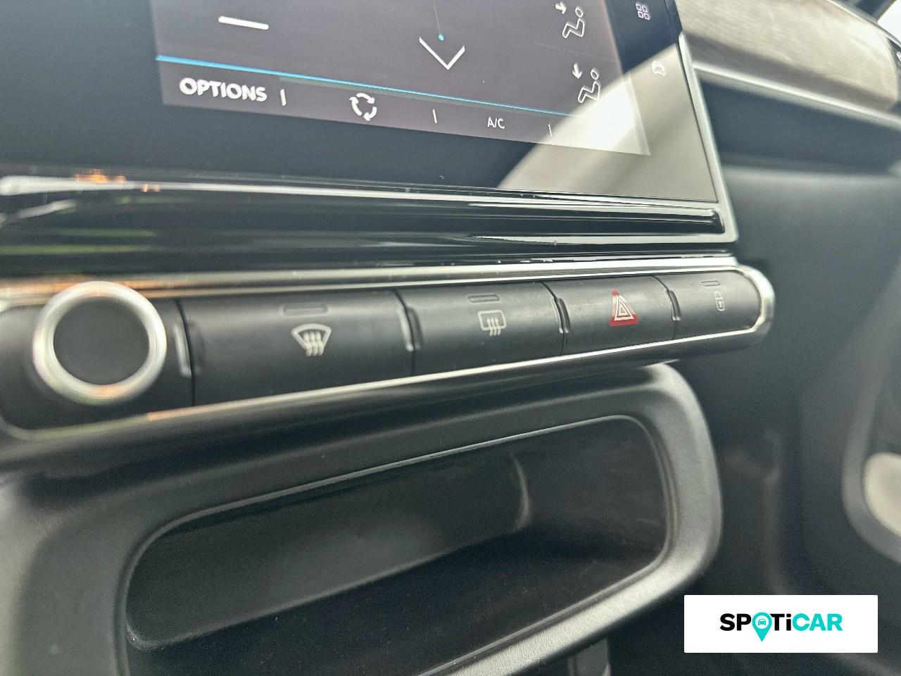 Citroën C3 1.2 puretech 110ch s&s shine pack 121-122g — photo 15