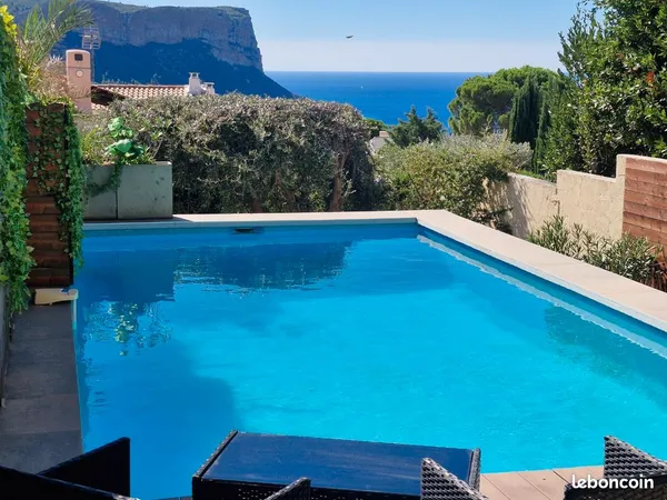 Hauteurs de Cassis appartement 2 en 1+ piscine privée +Possibilité activité chambre d hôte