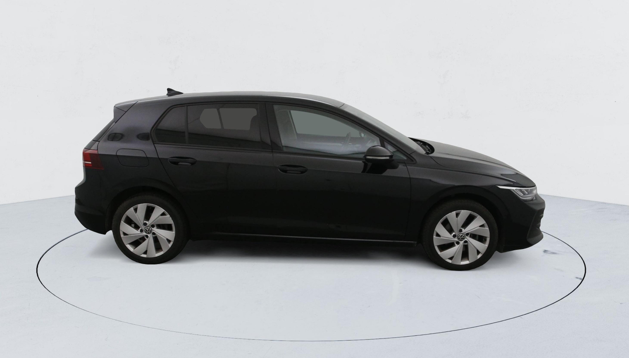 Volkswagen Golf 8 — photo 4