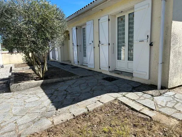 Maison de plain-pied 5 pièces 109 m²