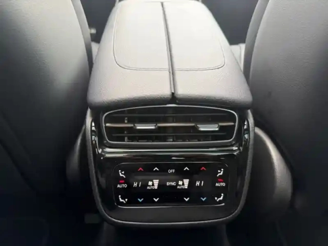 Mercedes Classe E mercedes-amg eqe 43 4matic — photo 12