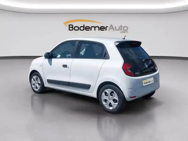 Renault Twingo iii e-tech — photo 3