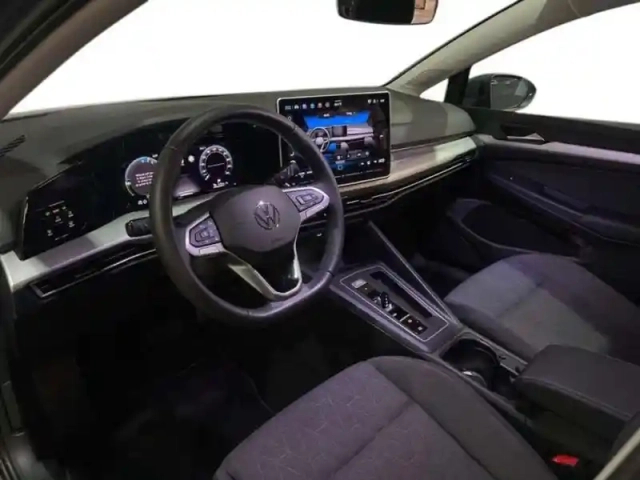 Volkswagen Golf 1.5 ehybrid 204 dsg6 vw edition — photo 9