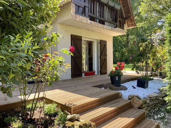 Maison 6 pièces 176 m²