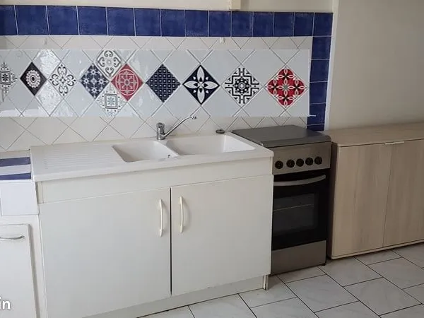 Maison Location La Couronne 2p 43m² 470€