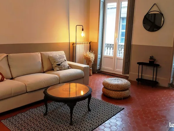 Emplacement de choix Beau F4 en duplex de 86m², rénové, à 2 pas des Allées Paul Riquet