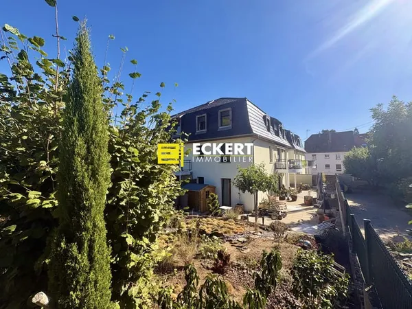 BARR - 3 PIÈCES RDJ- TERRASSE 100M² & JARDIN PRIVATIF