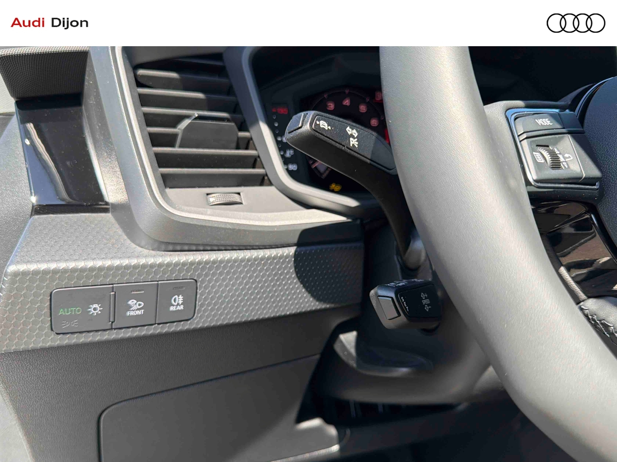Audi A1 Sportback 25 TFSI 95 ch BVM5 — photo 22