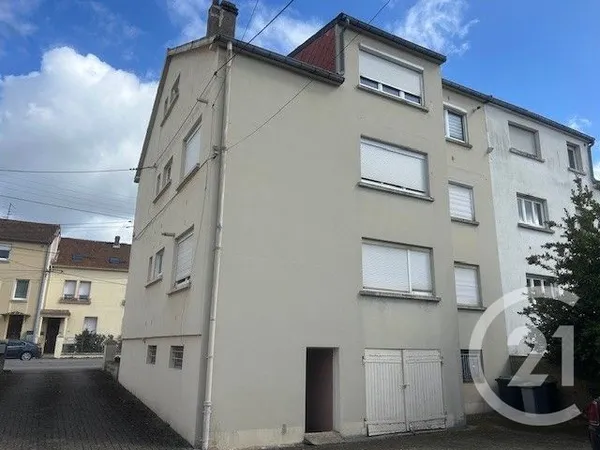 Maison 11 pièces 213 m²