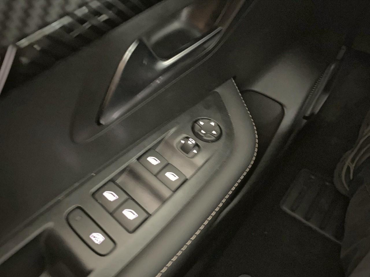 Peugeot 208 hybrid 145 ch e-dcs6 allure — photo 20