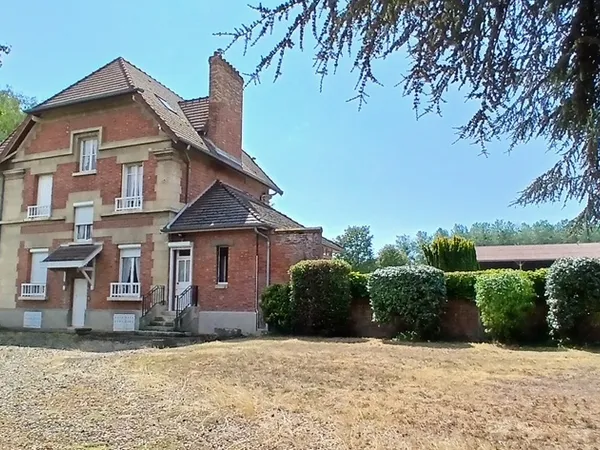 Maison 8 pièces 187 m²
