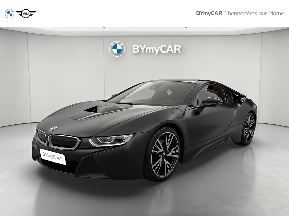 BMW i8 362 ch — photo 1