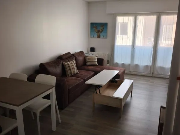 Royan , au calme tout proche de la mer et de l'hyper centre