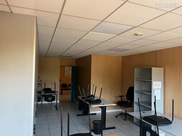 Bureau à louer 30m2