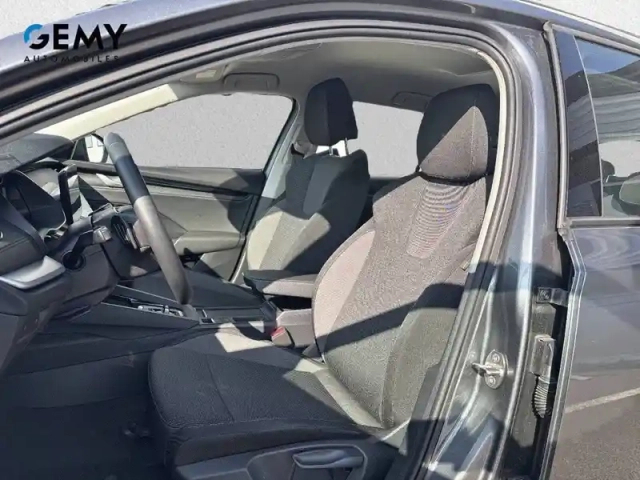 Skoda Octavia combi 2.0 tdi 150 ch scr dsg7 — photo 9
