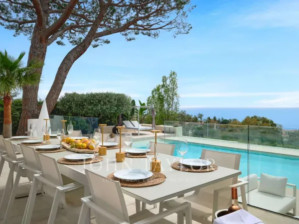 Propriété 6 pièces 300 m²