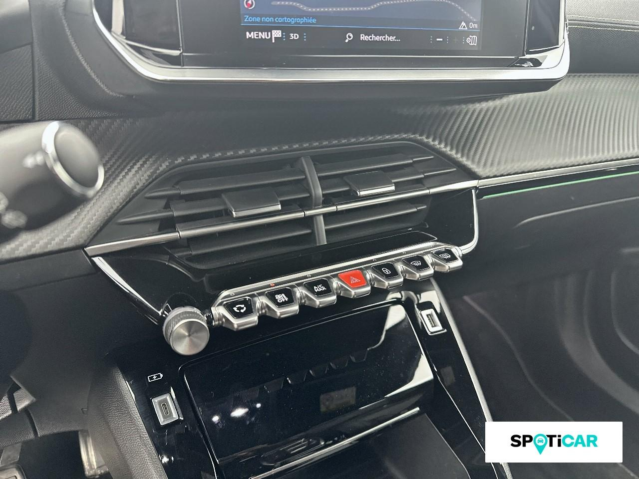 Peugeot 2008 1.2 puretech 130ch s&s gt eat8 — photo 15