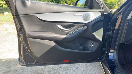 Mercedes Classe C 220 CDi 170 9G-Tronic - Fascination Plus – 2017 – 112913 km – Diesel – Boîte Automatique — photo 42