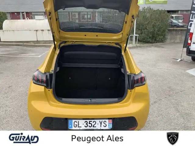 Peugeot 208 puretech 100 s&amp;s eat8 — photo 6