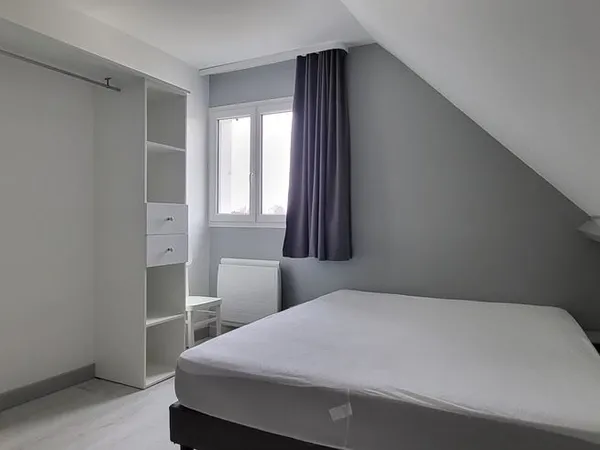 Appartement à l'année meublé
