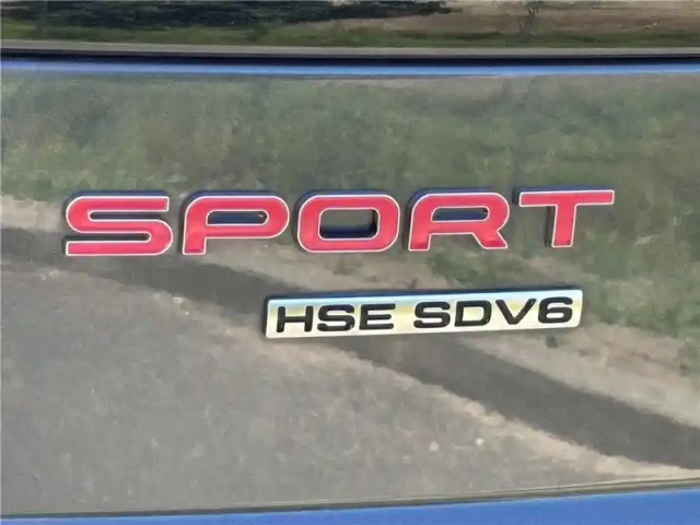 Land Rover Range Rover mark v sdv6 3.0l 306ch — photo 11