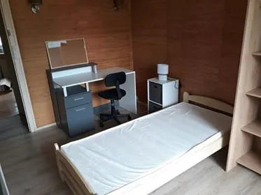 Loue colocation 4 chambres meublées dans F5 80m², Quartier Balzac Angers