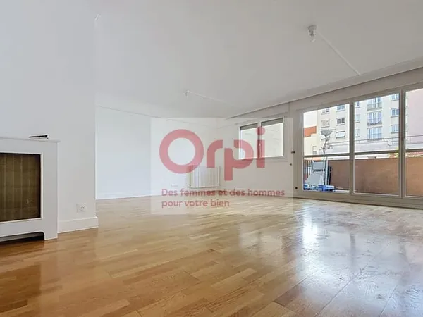 Appartement 3 pièces 82 m²