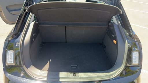 Audi A1 1.6 TDI 90 - Ambiente – 2013 – 158263 km – Diesel – Boîte Manuelle — photo 28