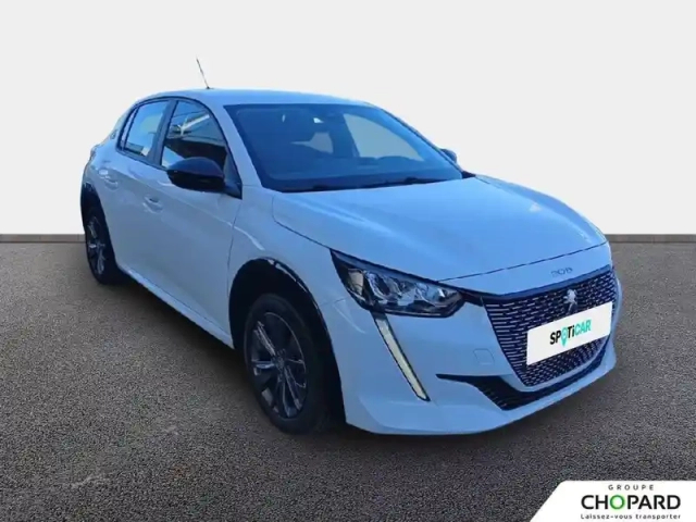 Peugeot 208 electrique 50 kwh 136ch — photo 5